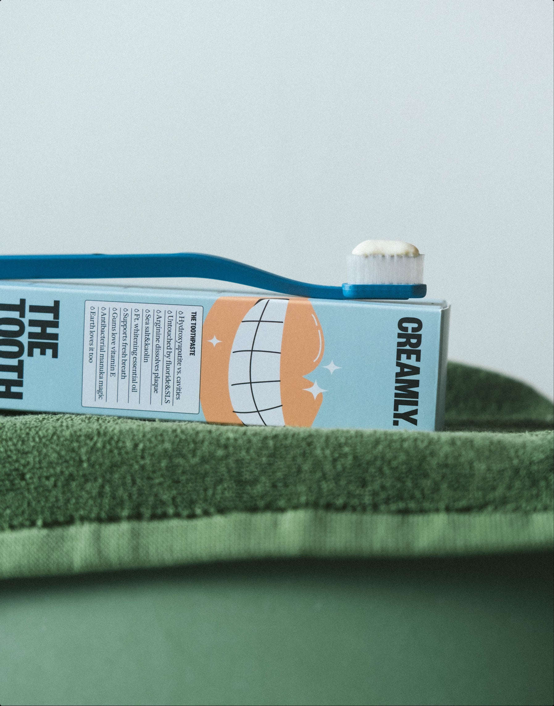 Зубная паста.